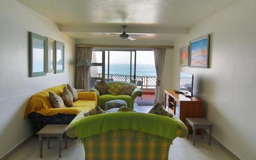 Umdloti Apartment | 24 Isikhulu Umdloti Beachfront