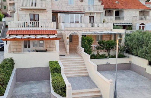 Bol Apartment | 24 m² Apartment ∙ 1 bedroom ∙ 2 guests