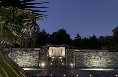 Saint-Julien Cabin | 24 m² Lodge ∙ 2 guests
