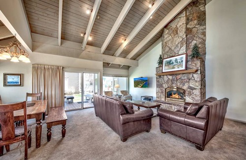 South Lake Tahoe House | 241 m² House ∙ 5 bedrooms ∙ 12 guests