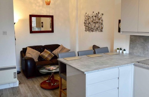 Newington Apartment | *25% OFF* 3-Bedroom Apartment - Central Edinburgh
