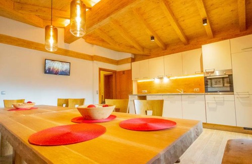 Fuegenberg Apartment | 250 m² Apartment ∙ 10 bedrooms ∙ 20 guests
