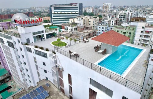 Basundhara Residential Area Apartment | 250 sq.ft Studio Apartment with Pool 3