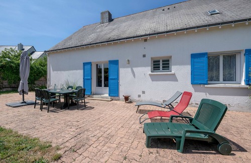 Piriac-sur-Mer Ski Chalet | 250m from beach, house with garden for 6