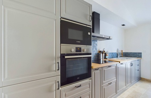 Noirmoutier-en-l'Ile Ski Chalet | 250m from Linière beach, residence for 8