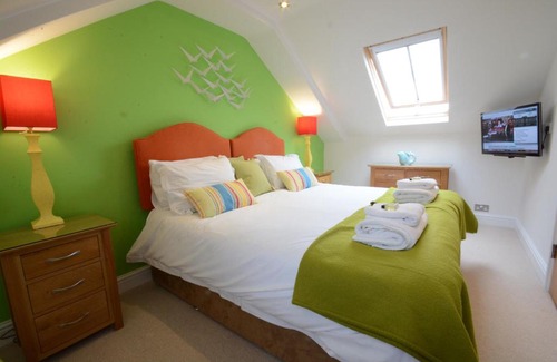 Aldeburgh House | 252 High Street