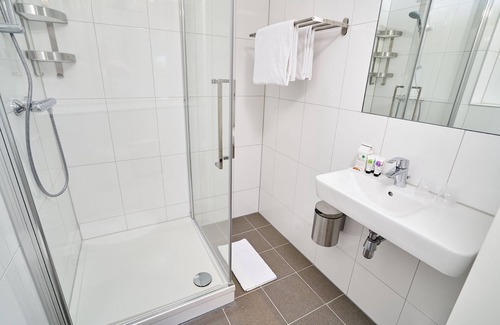 Slotervaart Apartment | 25m2 Studio | Near Amsterdam & Schiphol