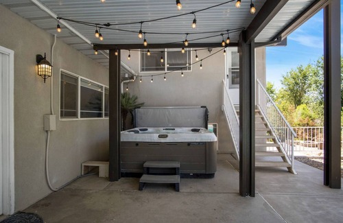 La Verkin House | 26+ Guest - Private Pool & Spa, UTAH PGA HOME