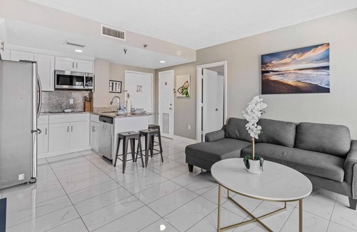 Florida Center Condo | 2605 A Skyborne Retreat, The Enclave, Orlando