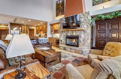 Woodmoor House | 265 m² House ∙ 4 bedrooms ∙ 14 guests