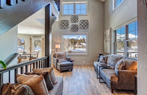 Vista Point House | 267 m² House ∙ 4 bedrooms ∙ 12 guests