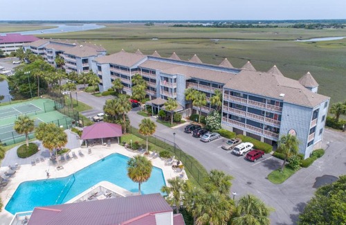 Sunset Point House | 27 Mariners Cay