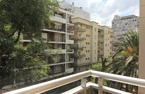 Pocitos Apartment | 27 Suites Apart Hotel