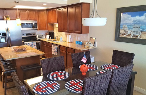 Corpus Christi Condo | 275+ Five Star Reviews - Actually On The Beach! With Pickleball- Pool- Hot Tub