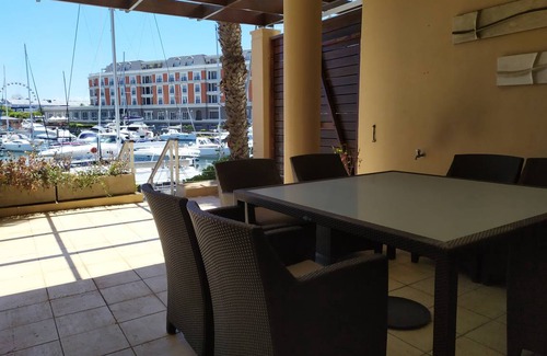 Victoria and Alfred Waterfront Apartment | 277 m² Apartment ∙ 3 bedrooms ∙ 6 guests