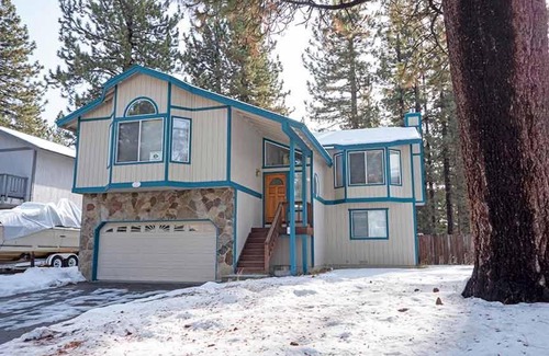 Highland Woods House | 2773 Springwood Drive home