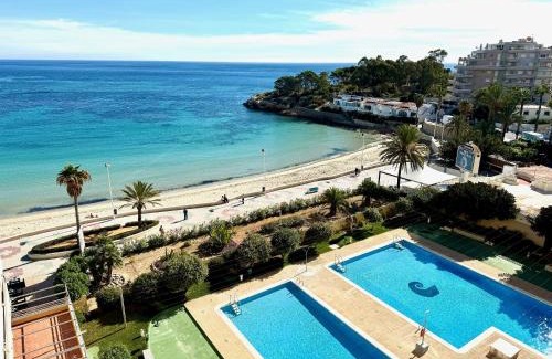 Calpe Apartment | 27C VORA 1 dormitorio con vistas al mar y wifi