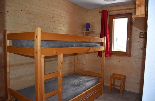 Pralognan-la-Vanoise Apartment | 28 m² Apartment ∙ 1 bedroom ∙ 5 guests