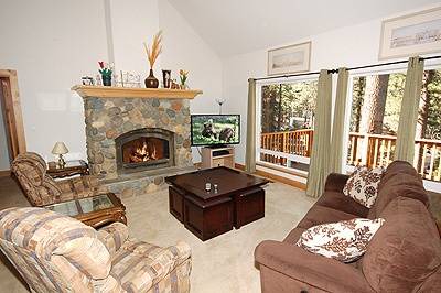Montgomery Estates House | 281 m² House ∙ 4 bedrooms ∙ 8 guests