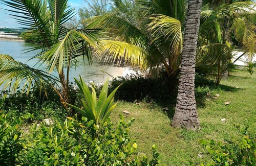 George Town Apartment | $288. nite #A Regatta Point, A Private Cay