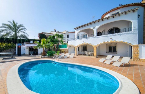 Benissa Coast Villa | 290 m² Villa ∙ 6 bedrooms ∙ 12 guests