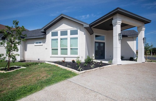 Robstown House | 299) Perfect for families!