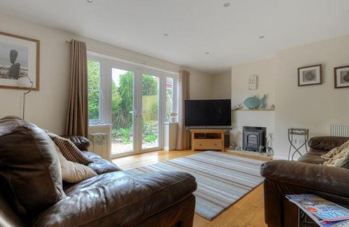 Lyme Regis House | 2a St Georges Hill