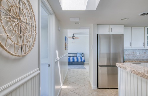 Southend Condo | 2b/2b Beachfront Oceanview with POOL