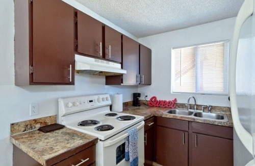 Cascade Apartment | 2b1b Renton Cascade Apt 101