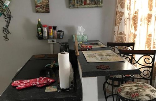 Wahiawa House | 2BD/1 BA HIDDEN GEM