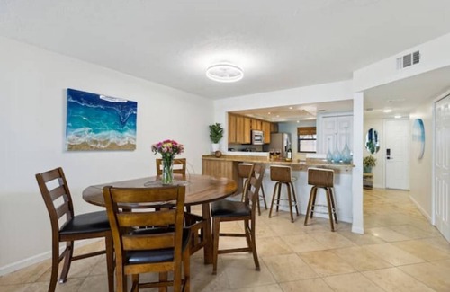 Cocoa Beach Condo | 2BD/2BA Cocoa Beach Oceanfront, POOL & ALL of Downtown!