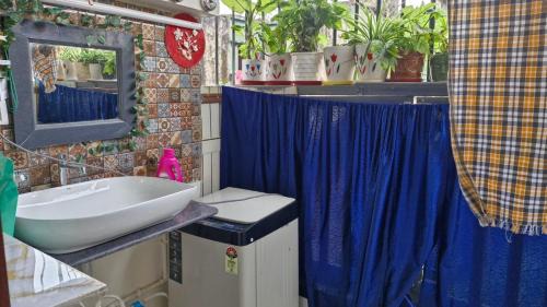 Bhubaneshwar Apartment | 2BHK Home fully furnished at Sahid Nagar near INOX