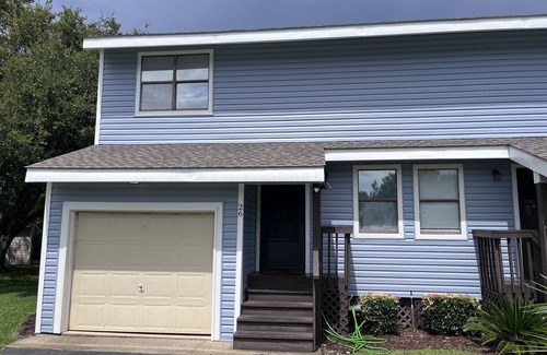 Orange Beach House | 2BR 2.5 BA Townhome. Conveniently located to everything!