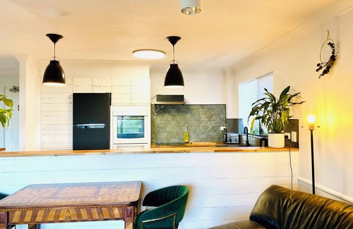 Bilambil Heights Apartment | 2br Apartment, Pool, 12 mins to GC Airport