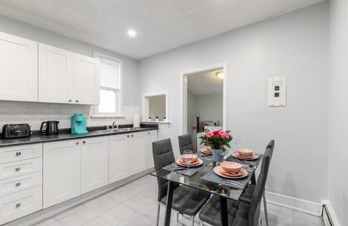Kirkendall North Apartment | 2BR Apartment close to Trails Parks & Waterfalls