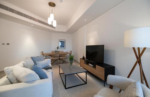 Jumeira 3 Apartment | 2BR API 1000 Community View Jumeirah
