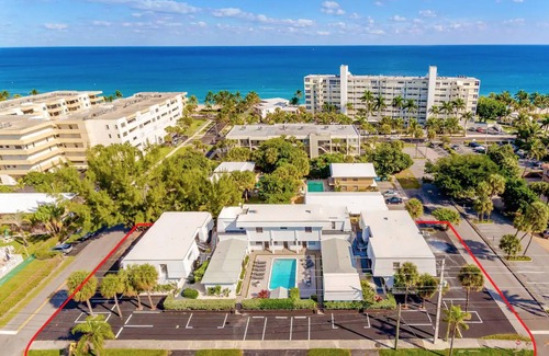 Deerfield Beach Apartment | 2BR Beach Walk 205 | Pool View | Sleeps up to 6