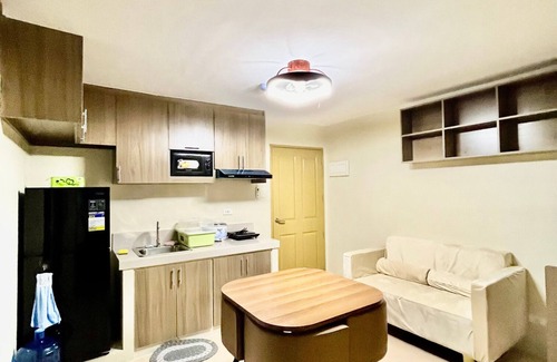 Poblacion District Condo | 2BR Central Fully Furnished Condo