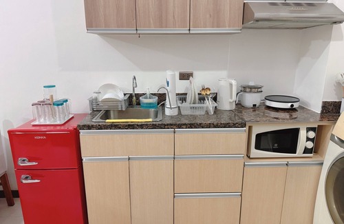 Poblacion District Condo | 2br Cozy Aesthetic Condominium Near Abreeza with Veranda