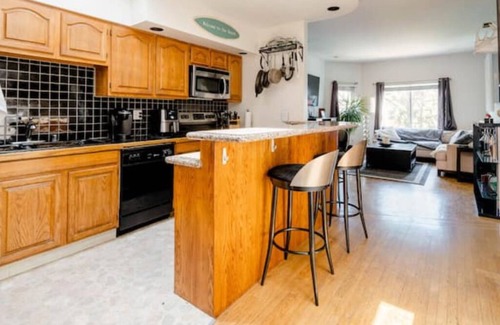 Marina District Apartment | 2BR in SF's Best neighborhood