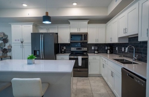 Kissimmee Villa | 2BR Storey Lake Condo + Free Pet Fee | Near Disney