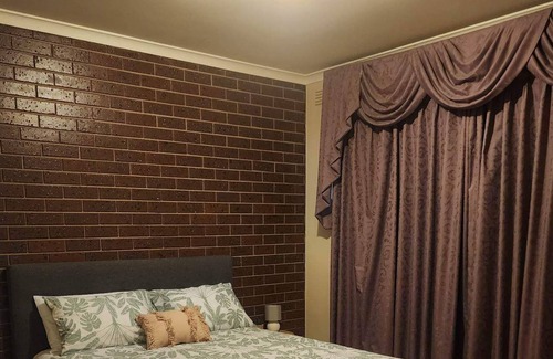 Shepparton House | 2BR unit close to shepparton CBD