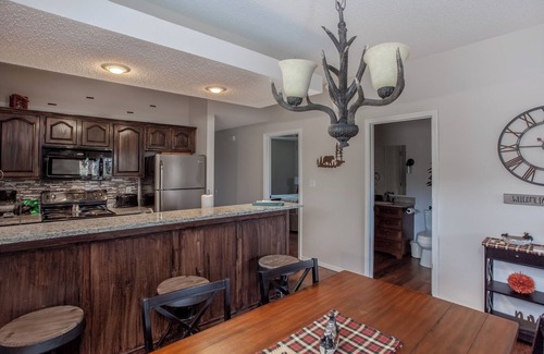 Indian Point Condo | 2BR Village At Indian Point 704 near SDC-Free Tickets Daily up to $500 Value