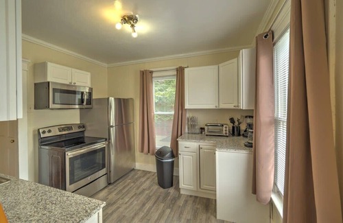 Oneonta Apartment | 2nd Base Apt 2 - All Star Baseball Rentals
