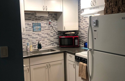 Atlantic Beach Apartment | 2nd Floor Studio- Overlooking Pool!