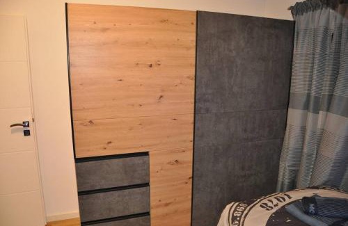 Nordweststadt Apartment | 2Zi Wo 6 PersBetten ab 1 Meter breit