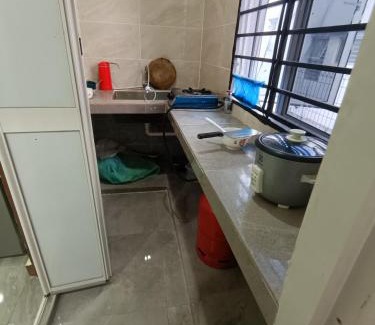 Kuala Lumpur House | 3号房有厕所厨房冰箱洗衣机