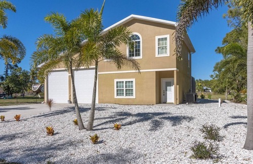 Saint James City House | 3/3 AMAZING HEATED POOL HOME in St. James City!