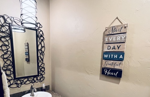 Fond du Lac House | 3,500sqft to relax only 20 minutes from EAA