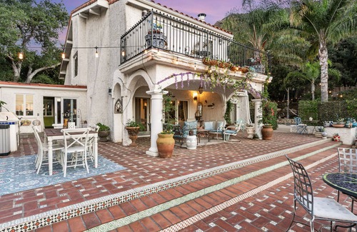 Calabasas House | 3-acre Monte Nido mountain-view estate with guest house, private pool & spa
